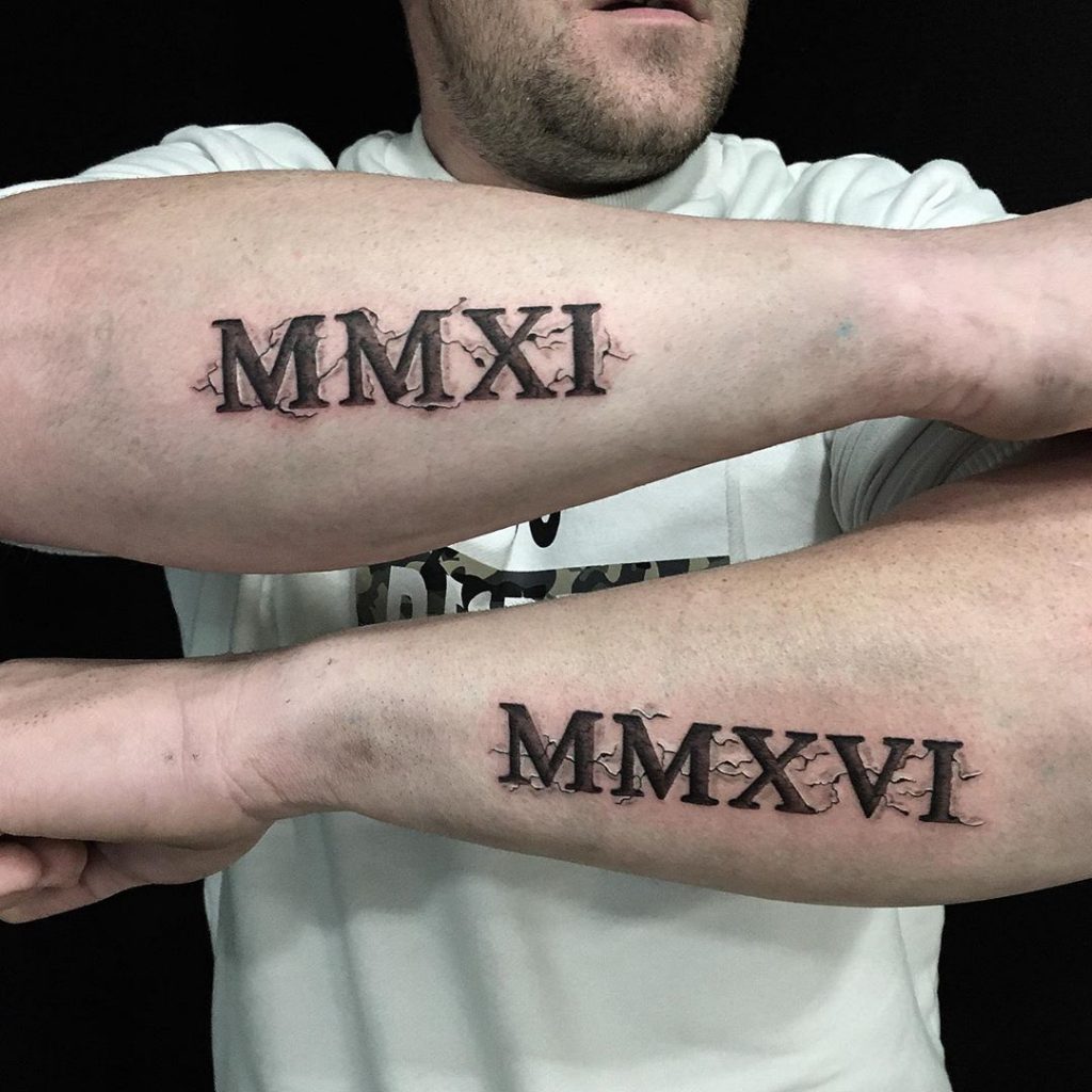 Tatouage Calligraphie romaine « MMXI MMXVI »