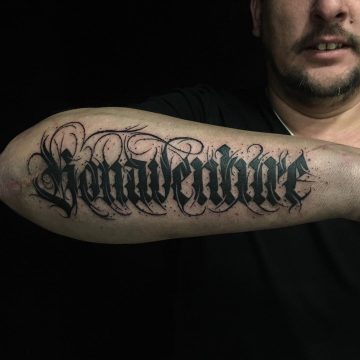 Tatouage Calligraphie « Bonaventure »