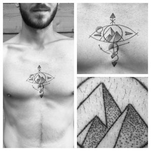 Tatouage Dans l’œil de la montagne